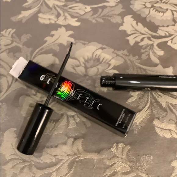 Glamnetic NWT - Picture 2 of 4